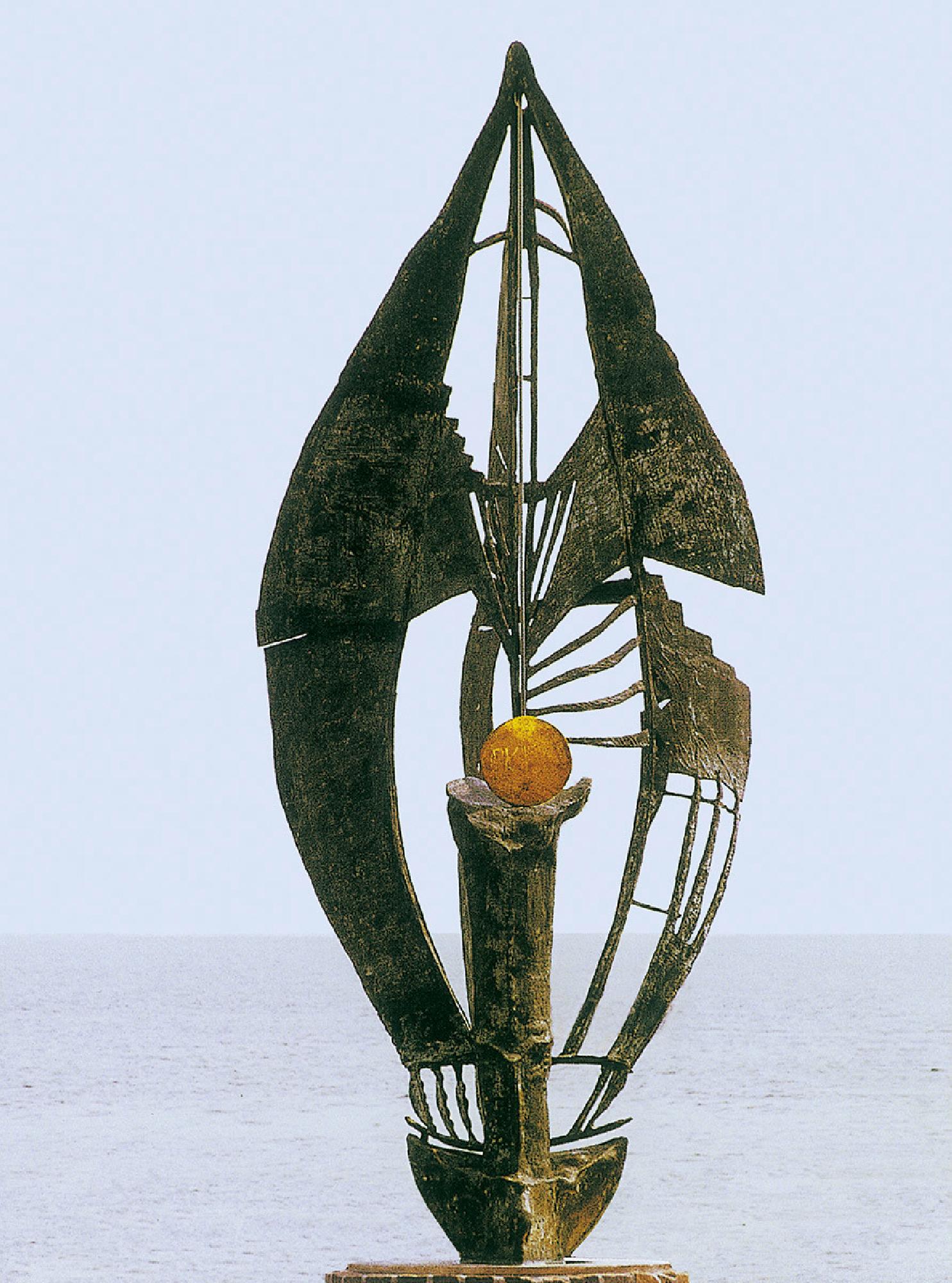 Leonard Lorenz: Focus II, Langenargen, Bodensee
1994 ▪ 400 × 130 × 130 cm ▪ bronze